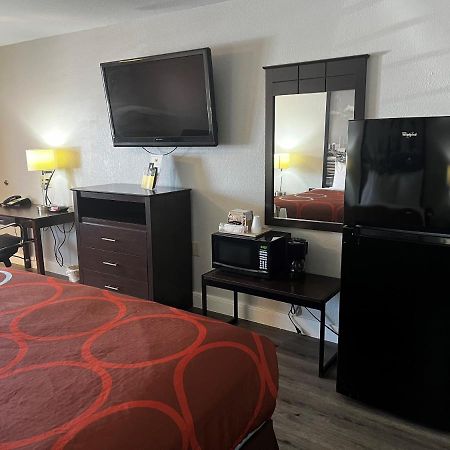 Hotel Super 8 By Wyndham Mont Belvieu - Baytown East Exterior foto