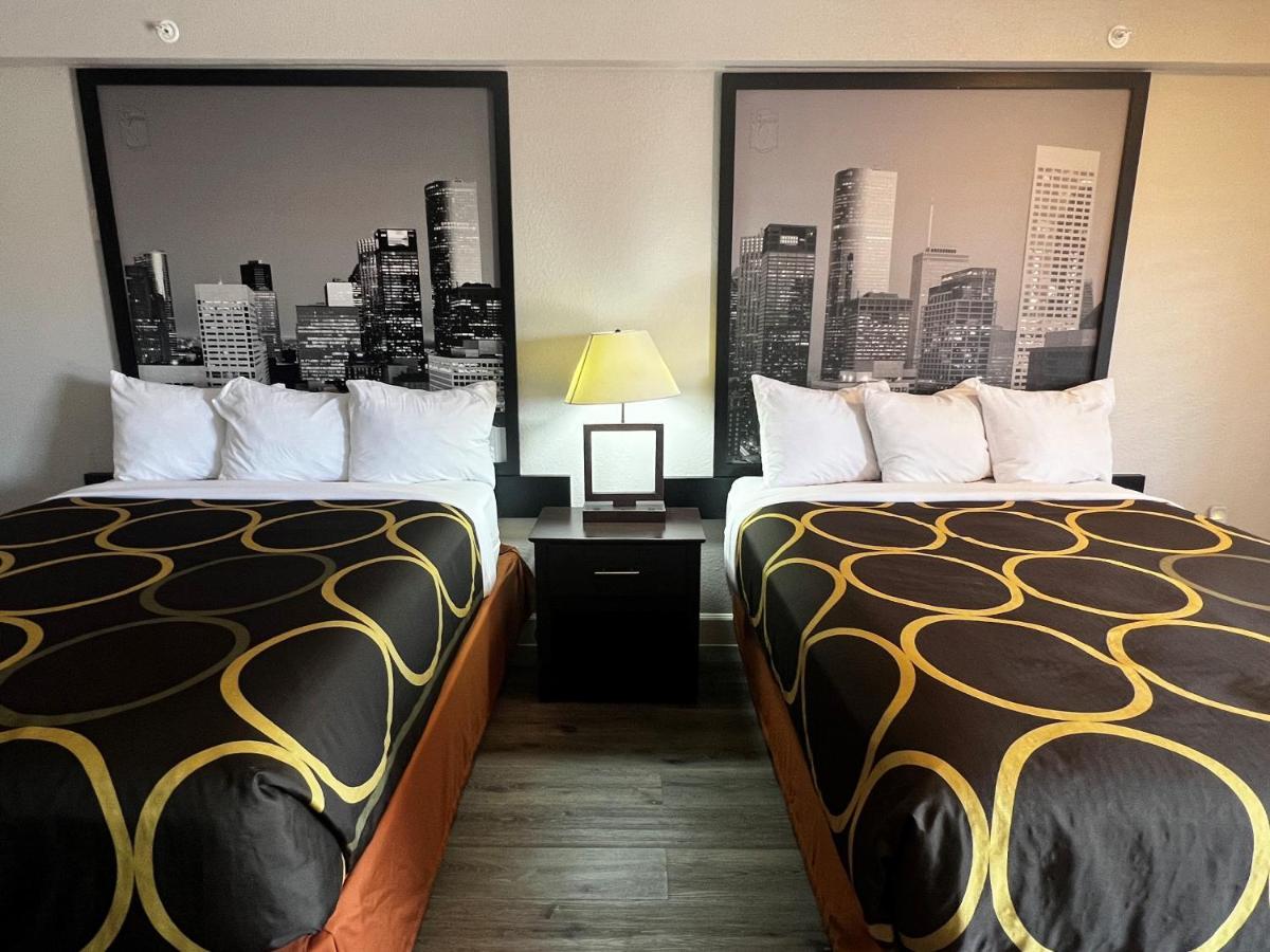 Hotel Super 8 By Wyndham Mont Belvieu - Baytown East Exterior foto
